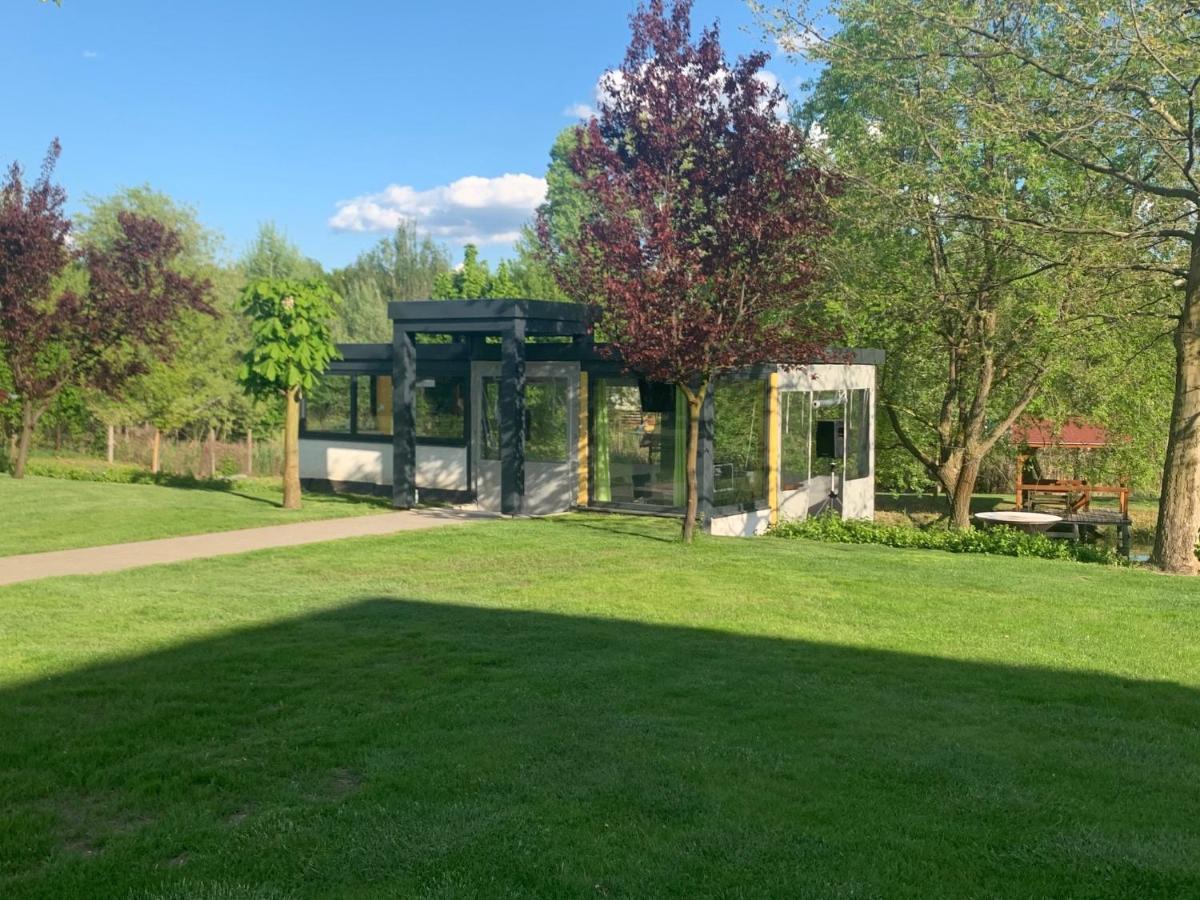 Kúria Vendégház Poroszlo Exterior foto