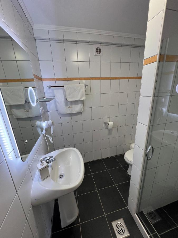 Kúria Vendégház Poroszlo Exterior foto