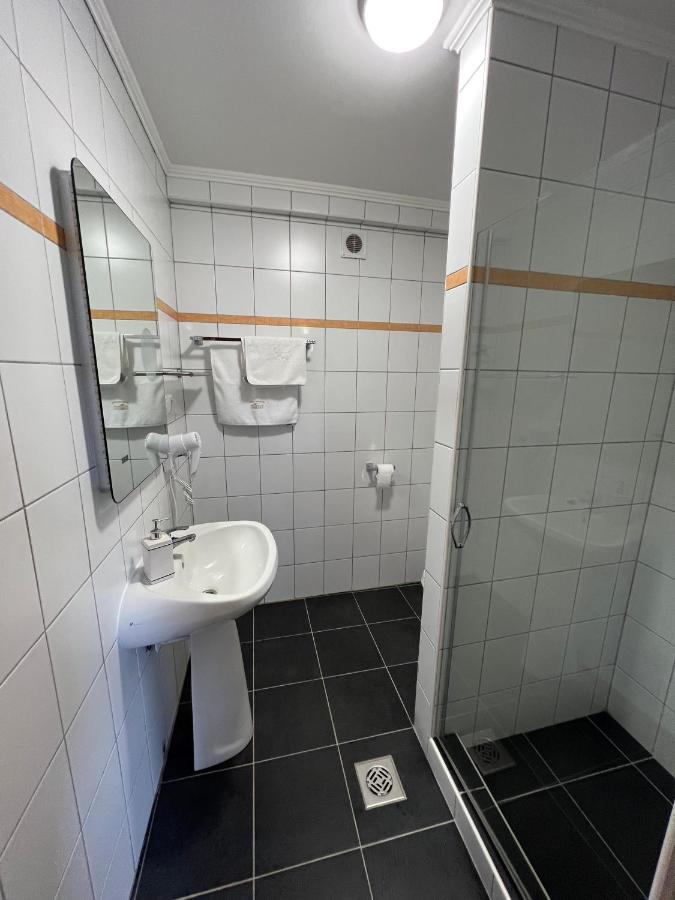 Kúria Vendégház Poroszlo Exterior foto